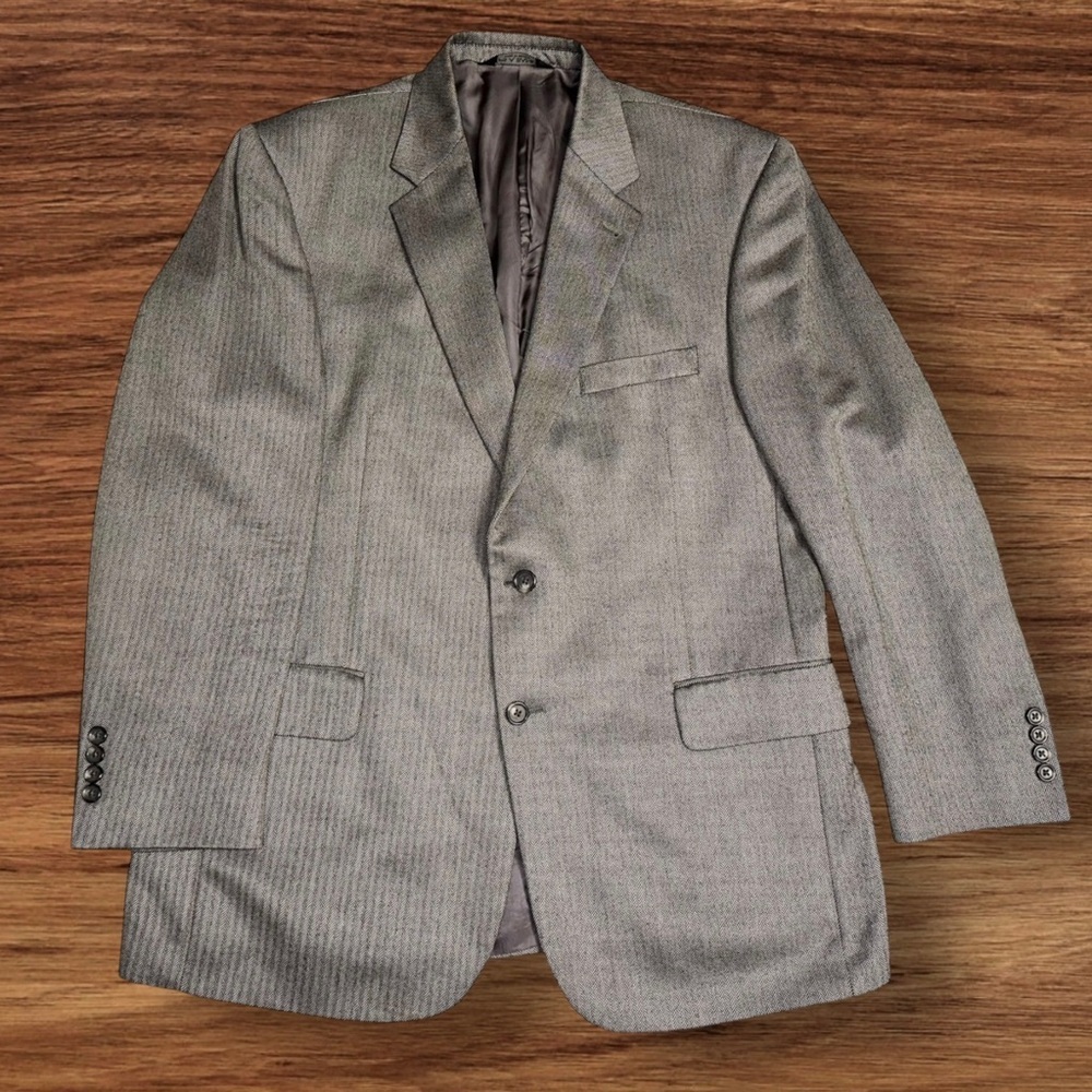 JoS. A. Bank Men’s Silk & Camel Hair Gray Herringbone Blazer Sport Coat 44R
